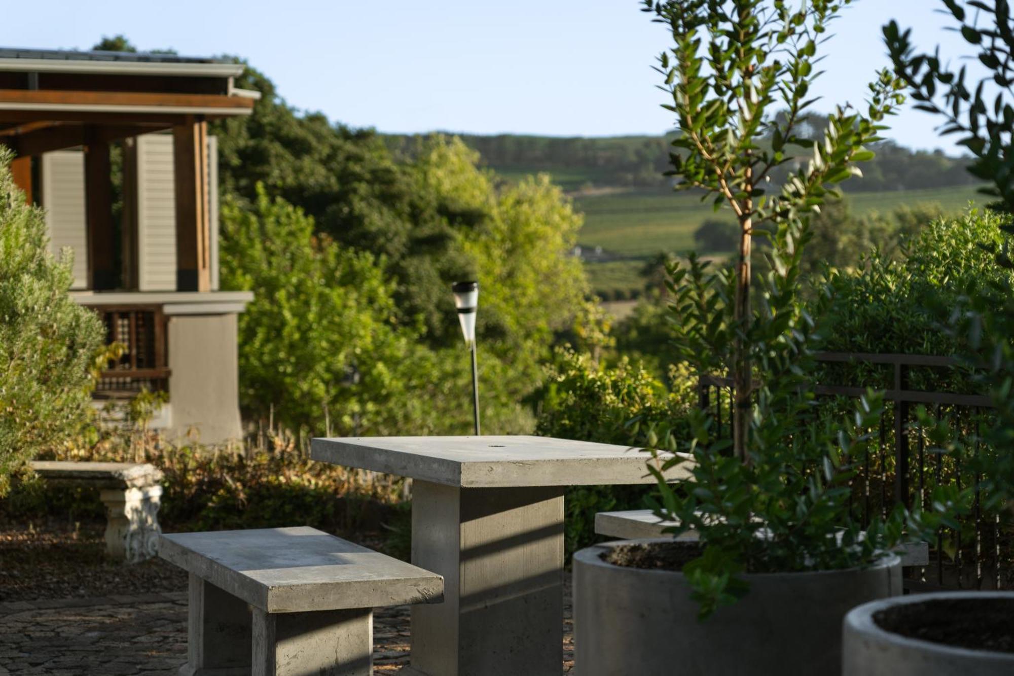 Avemore Orchard Apartment - With Full Backup Power Stellenbosch Exterior photo